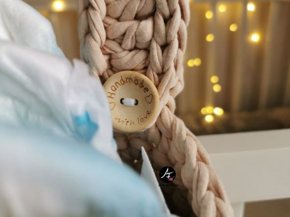 Storage basket