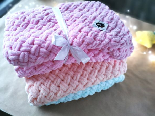 Crochet baby blanket