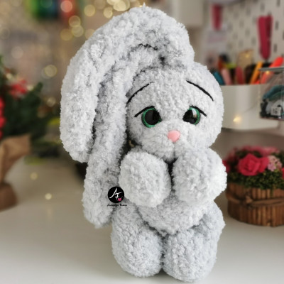 Bunny fluffy from the series Big-eyed animals (crochet toy)