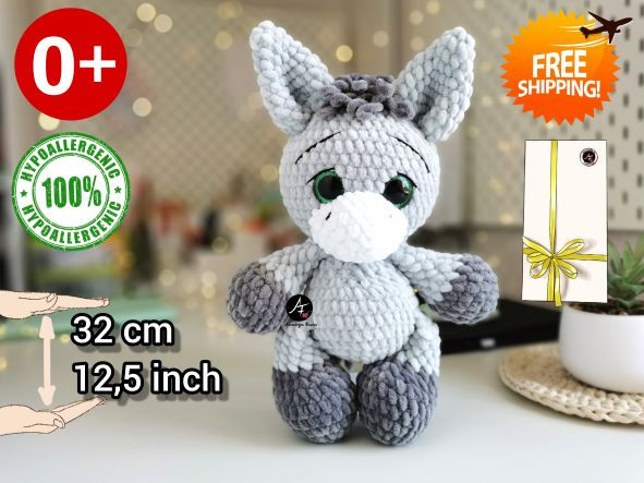 Donkey from the series Big-eyed animals (crochet toy)